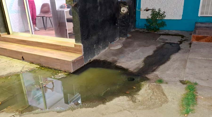 Fuga de aguas negras en Mazatlán