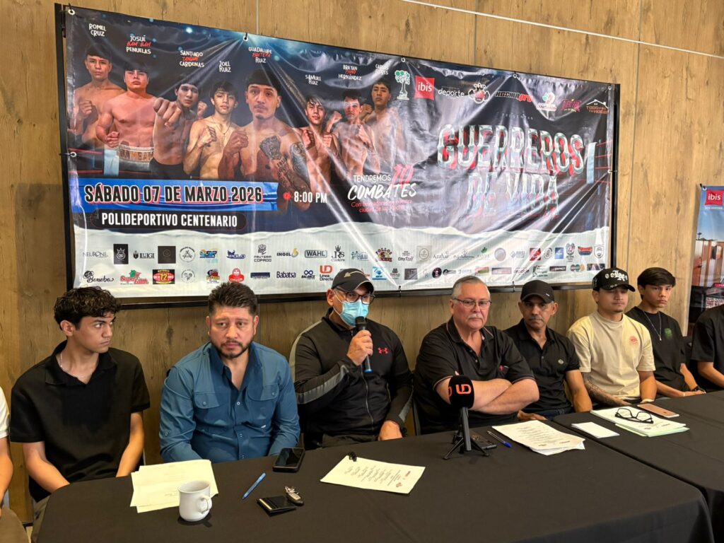 Rueda de prensa para anunciar la velada “Guerreros de Vida” en Los Mochis.