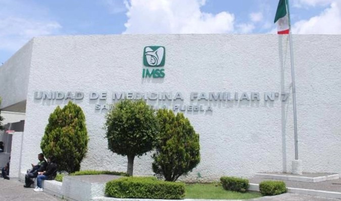 Reportan robo de medicamentos controlados en la clínica 7 del IMSS en Puebla