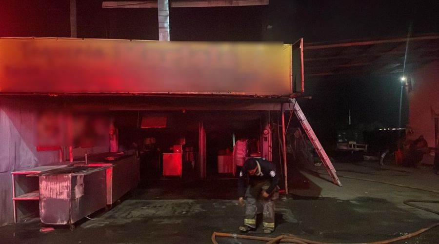 Establecimiento incendiado