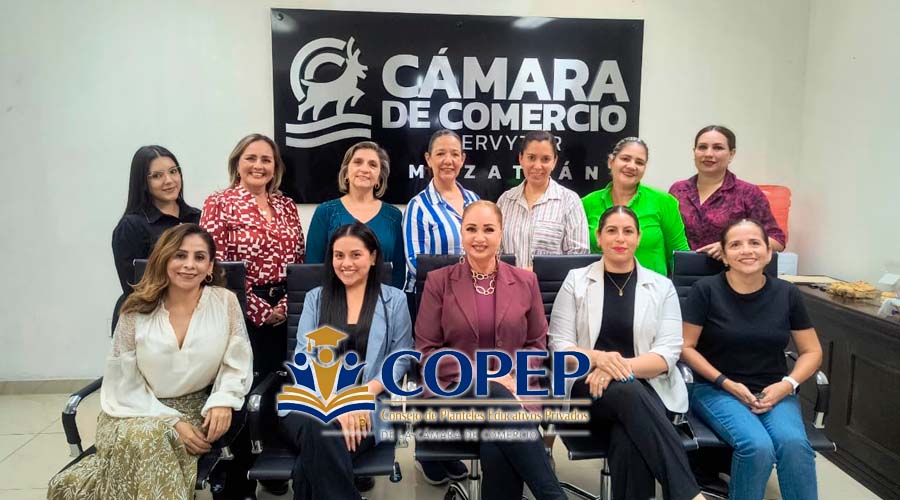 Integrantes de la Cámara de Comercio de Mazatlán