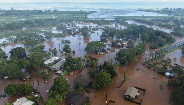 Ordenan evacuación de más de 4 mil personas por riesgo de ruptura en represa de Hawái