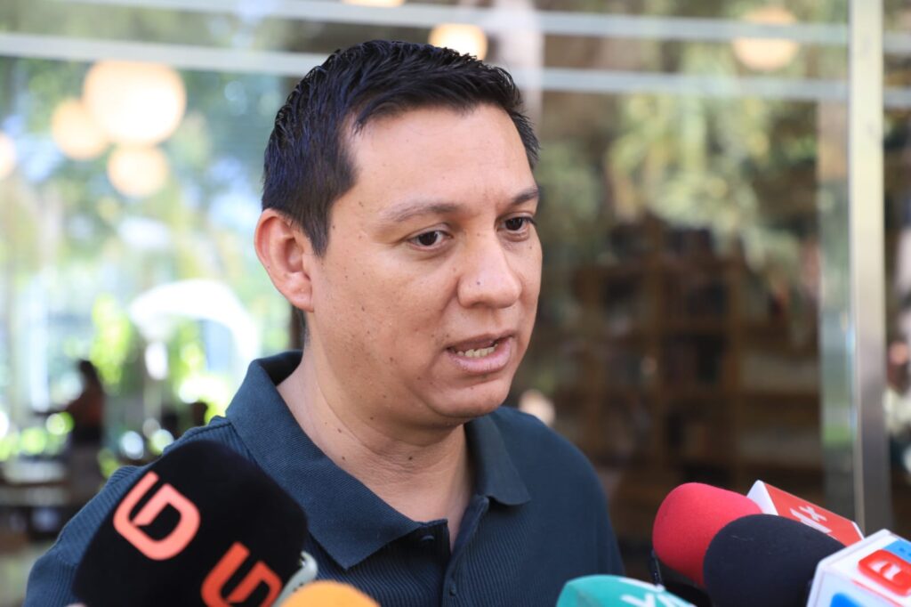 Jesús Bustamante Rivera, presidente de la Asociación de Periodistas y Comunicadores 7 de Junio