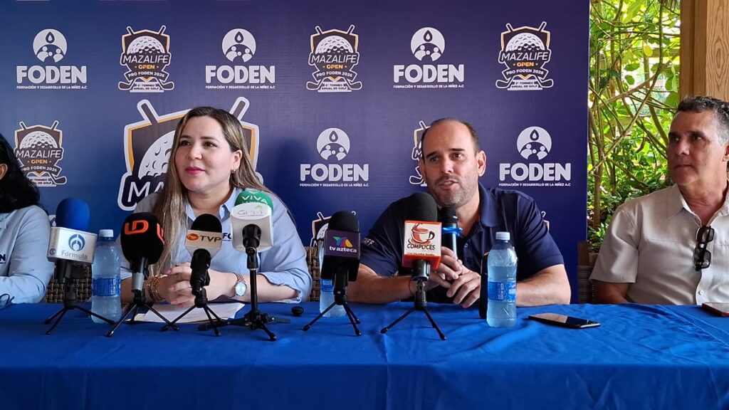 Juan Pedro Rousee Acosta, gerente comercial de Petroil en presentación de torneo de golf
