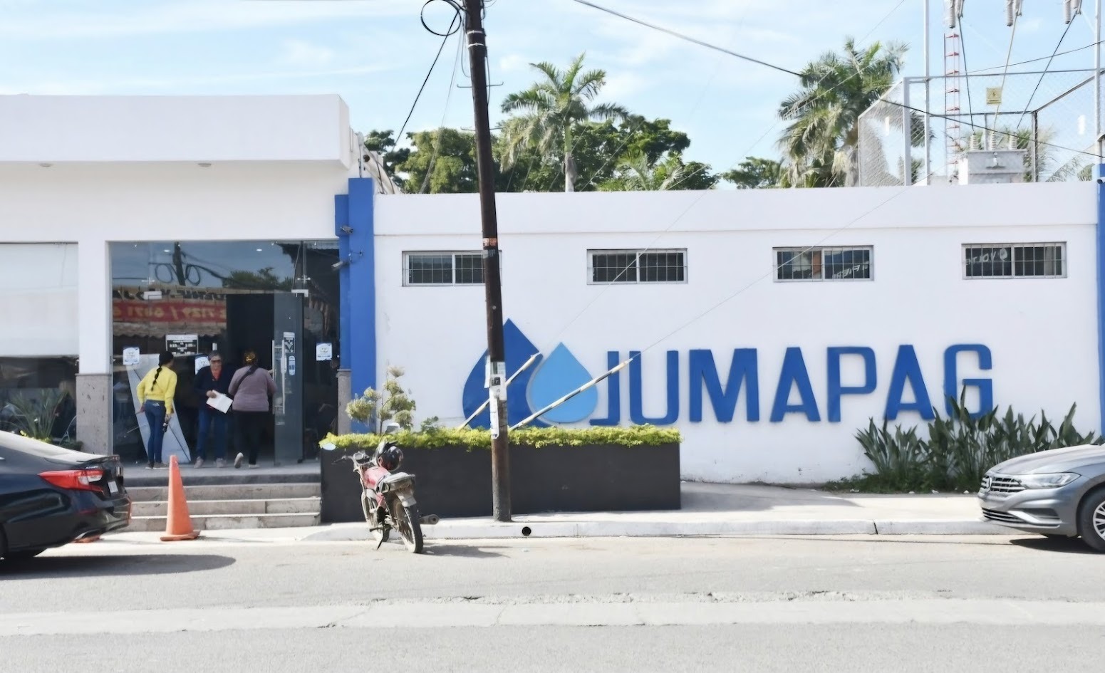 Fachada principal de oficinas de la Jumapag