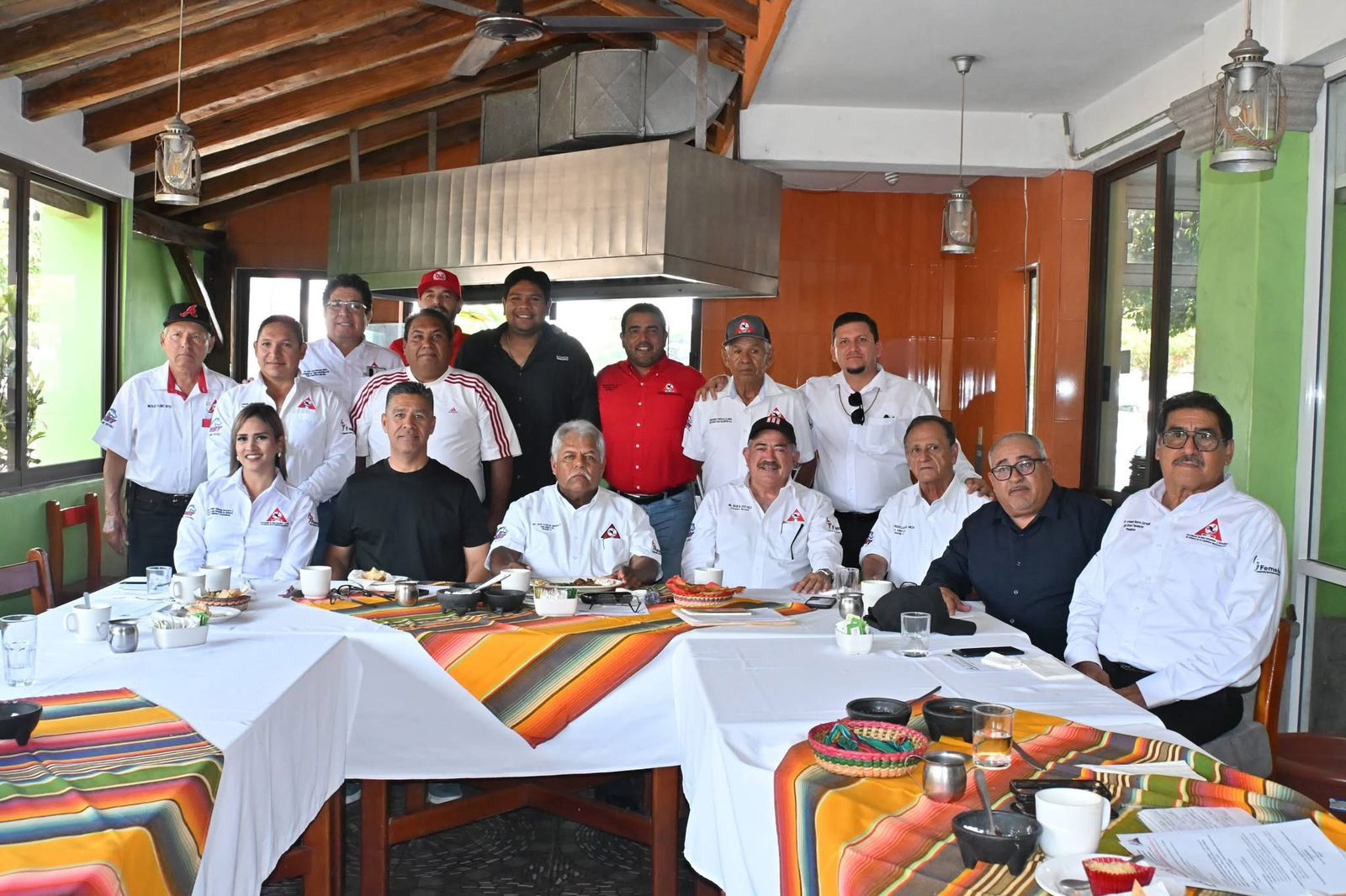 Junta de campeonato infantil en Mazatlán
