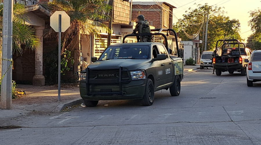 Militares aseguran el lugar del ataque a balazos