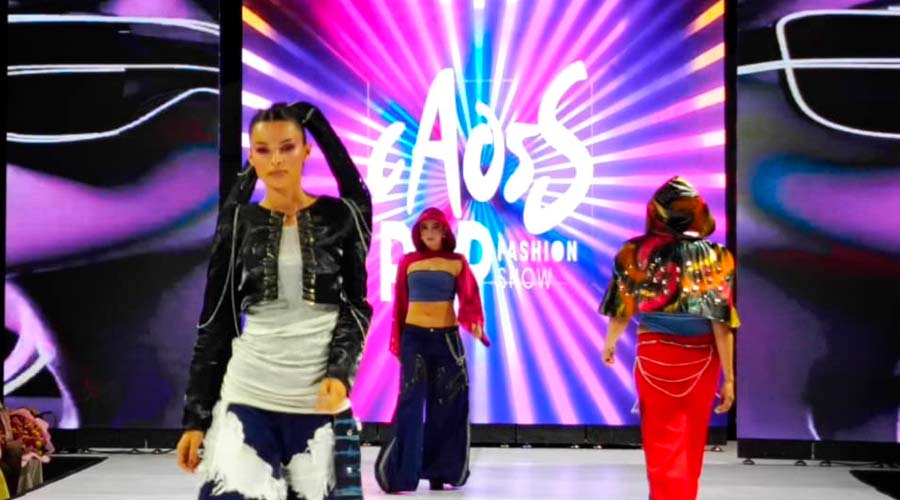 Estudiantes de la Universidad Autónoma de Durango realizan la pasarela Caoss Pop Fashion Show, en Los Mochis