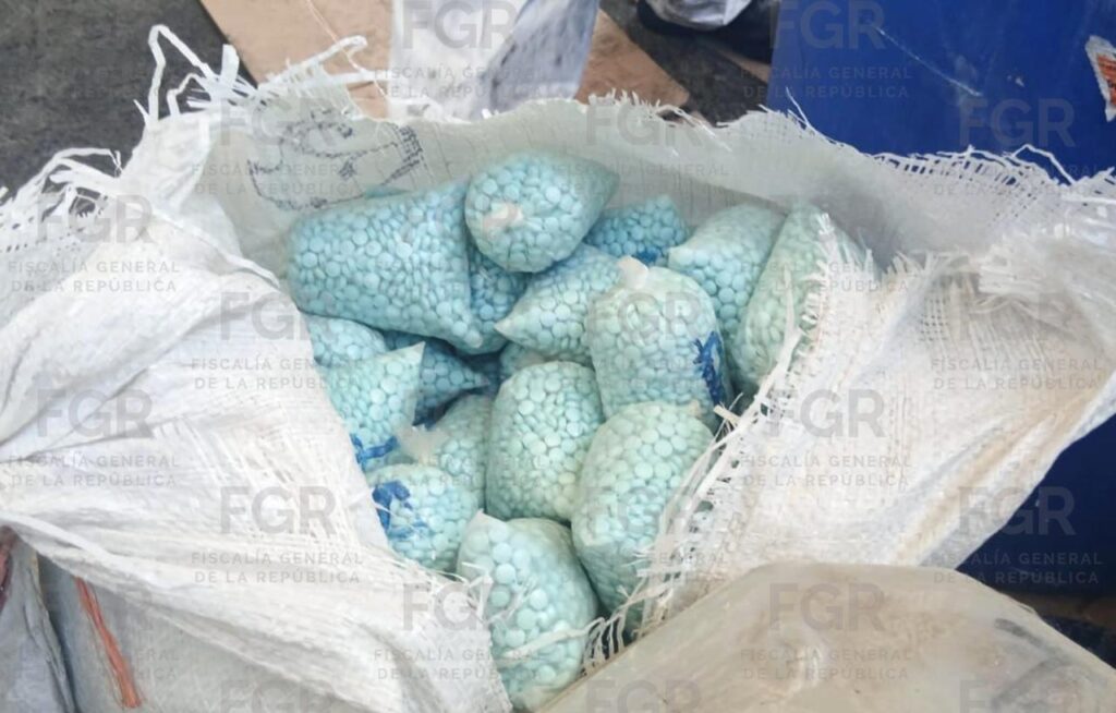 Pastillas de fentanilo aseguradas por elementos de la FGR en Sinaloa