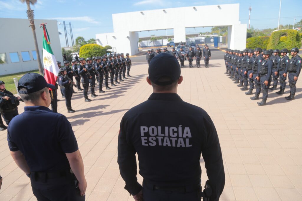 Elementos de la Policía Estatal Preventiva