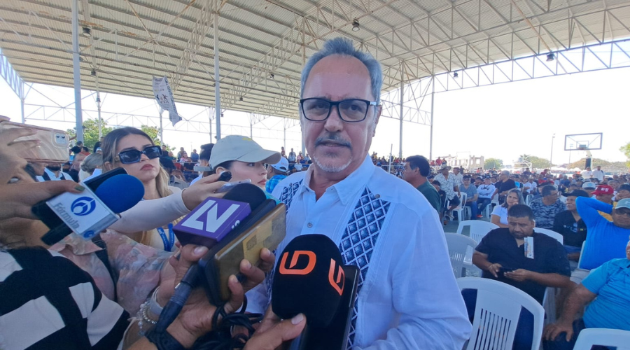 Prensa de Sinaloa intentan hablar con el titular de Conapesca