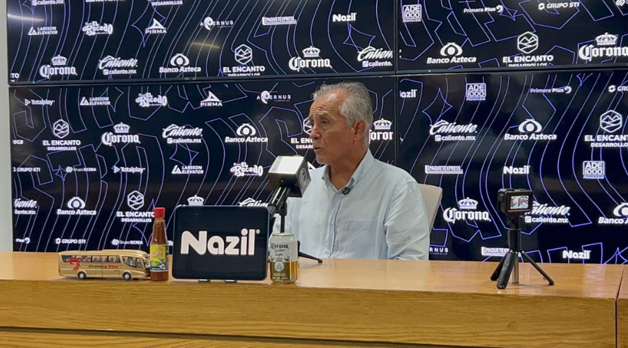 Conferencia de prensa con Sergio Bueno, director técnico de Mazatlán FC