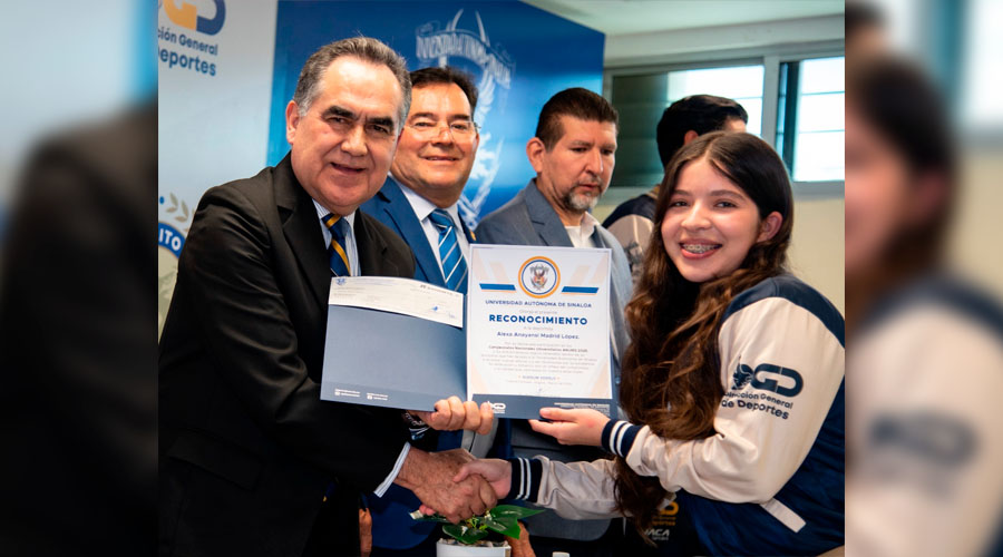 UAS otorga estímulos a medallistas
