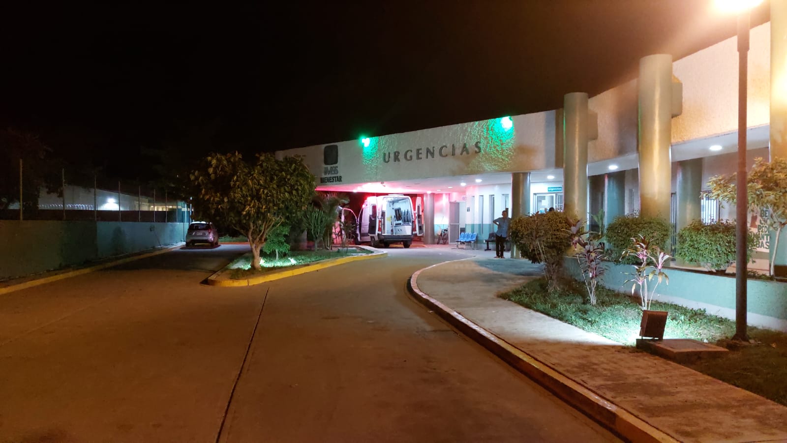 Balean a elemento de la marina para intentar despojarle su moto