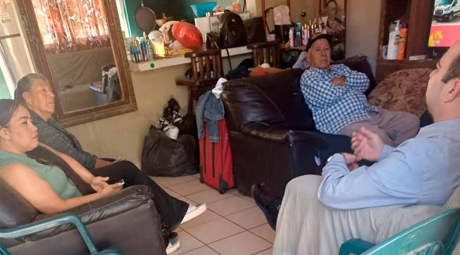 Vicefiscal de la zona norte de Sinaloa visita a madre de Alma Navarrete, víctima de feminicidio
