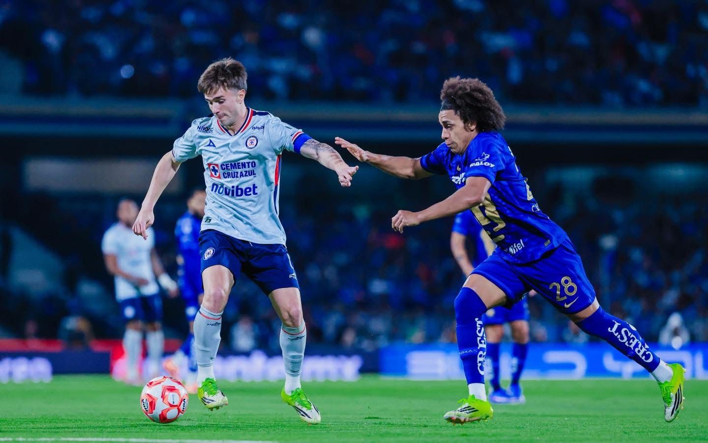 Pumas y Cruz Azul pactan vibrante empate en Ciudad Universitaria dentro de la Liga MX