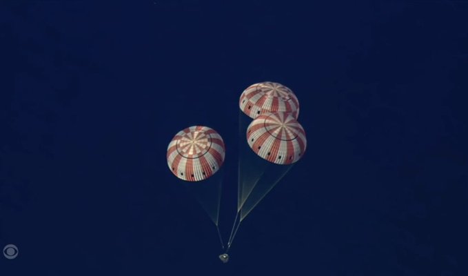 ¡Todo un éxito! Así fue el amerizaje de Artemis II en aguas del Pacífico: VIDEO
