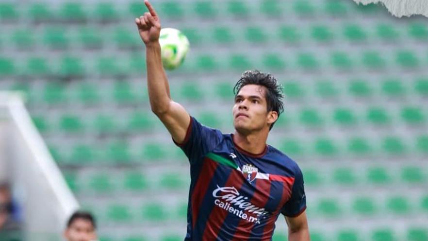 Jugador del Atlante celebrando gol