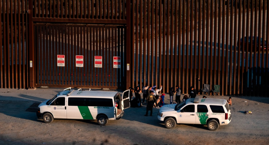 Se disparan detenciones de migrantes en calles de EU durante segundo mandato de Trump