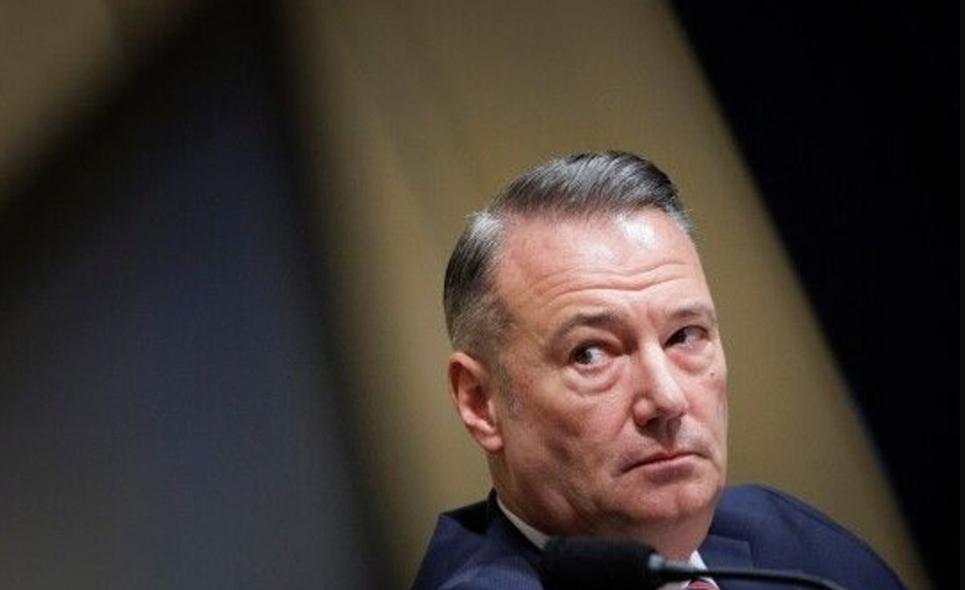 Renuncia Todd Lyons al ICE tras presión por muertes de migrantes