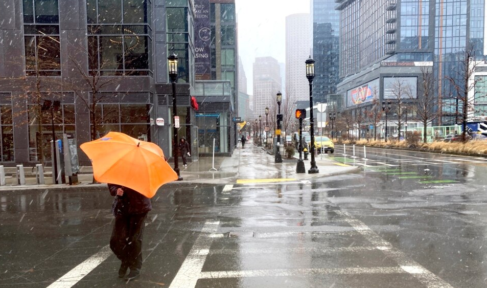 Alertan por tormentas, granizo y tornados en varias regiones de EU