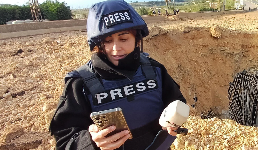 Muere periodista en ataque en el sur del Líbano; otra reportera resulta herida