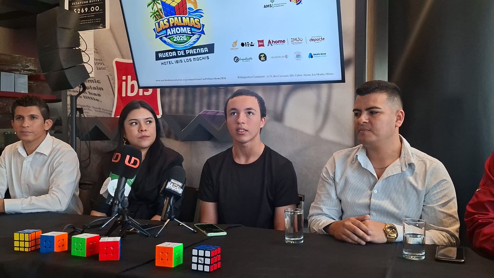 Conferencia de prensa para presentar nuevo torneo de Cubo Rubik en Ahome
