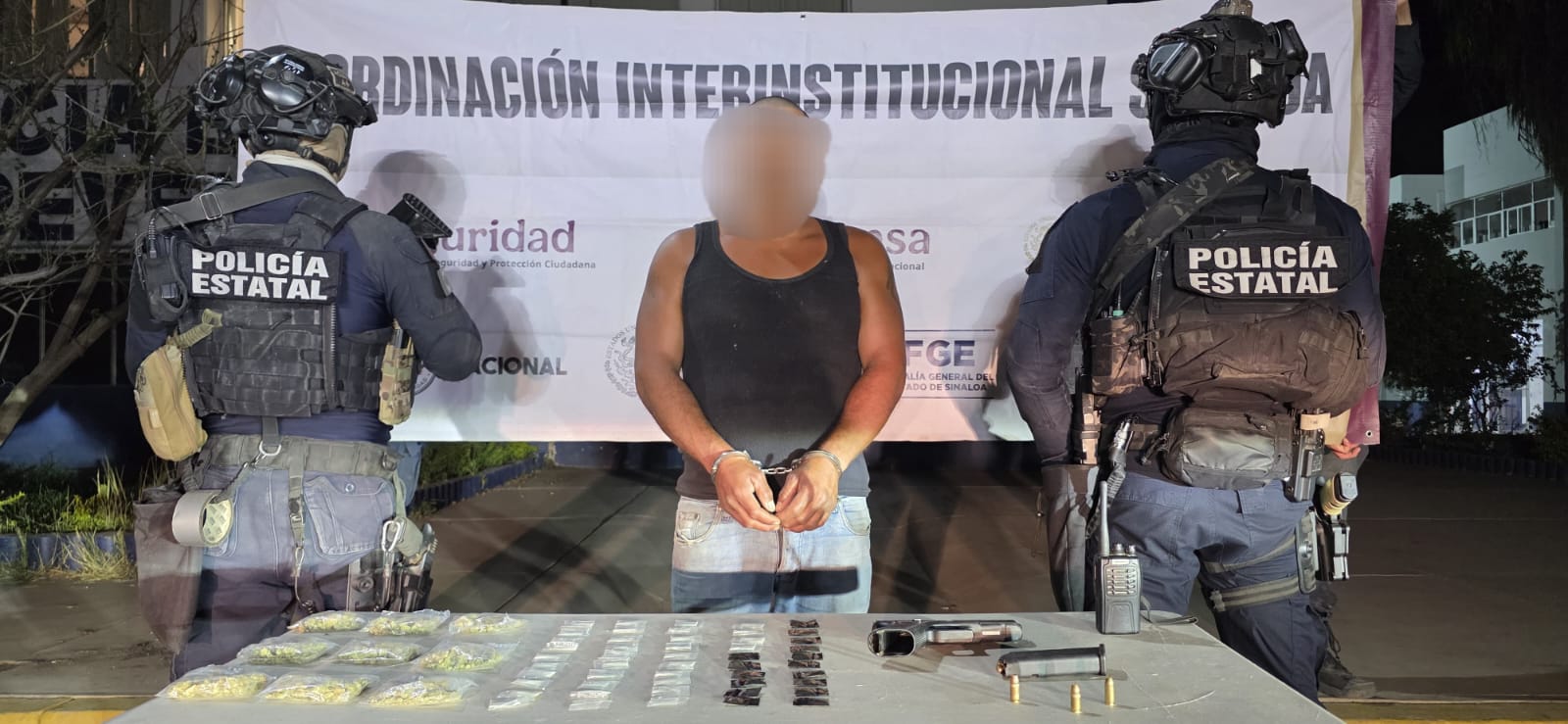 Hombre detenido con arma y droga en Navolato, Sinaloa
