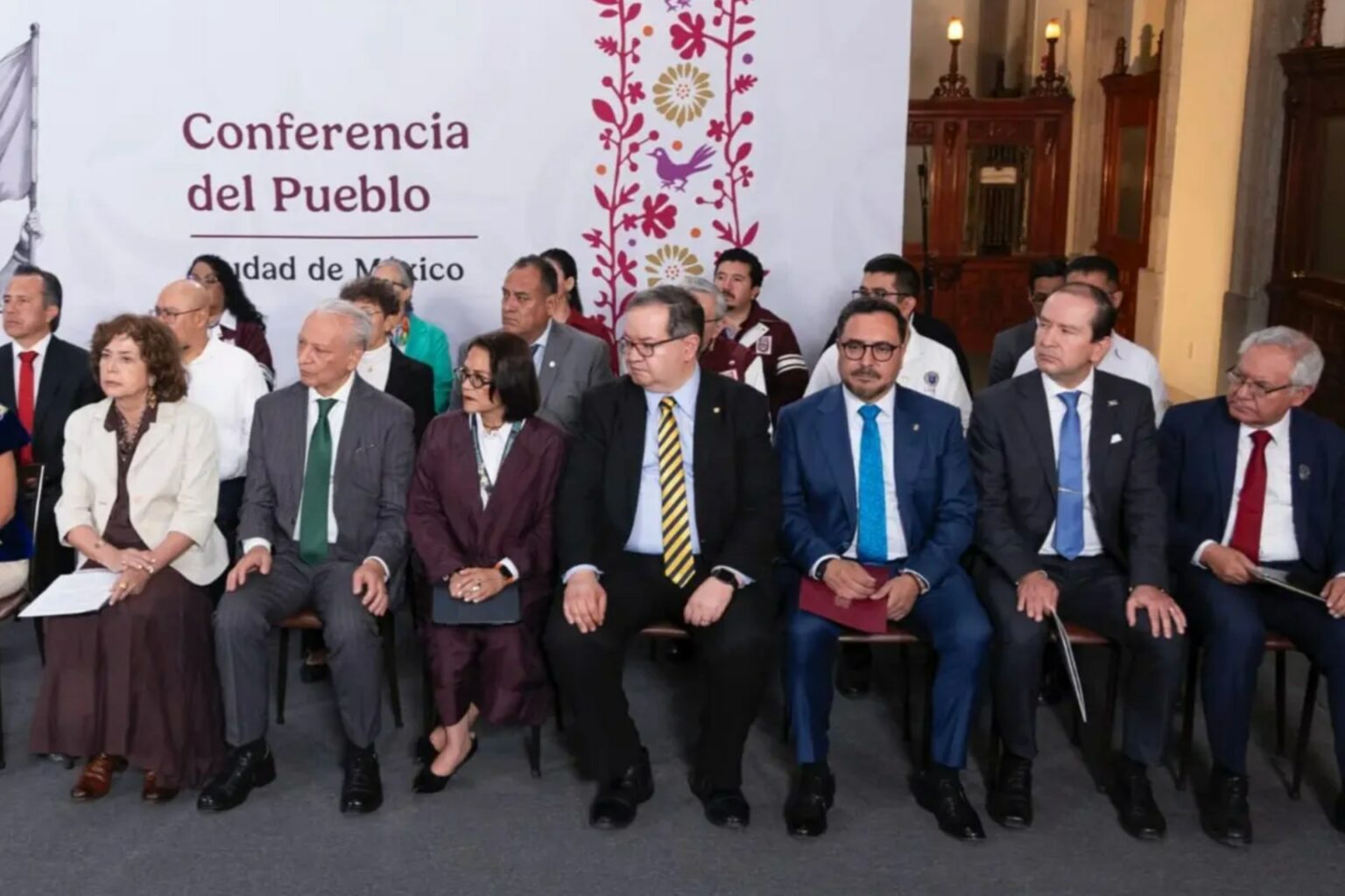 Equipo para analizar el fracking en México