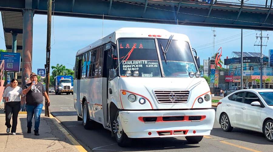 Exigen modernizar transporte público