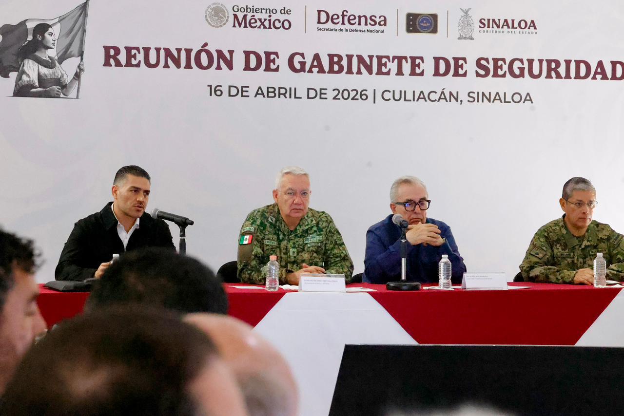 Reunión entre el Gabinete de Seguridad federal y representantes del sector empresarial, académico y liderazgos en general en Sinaloa.