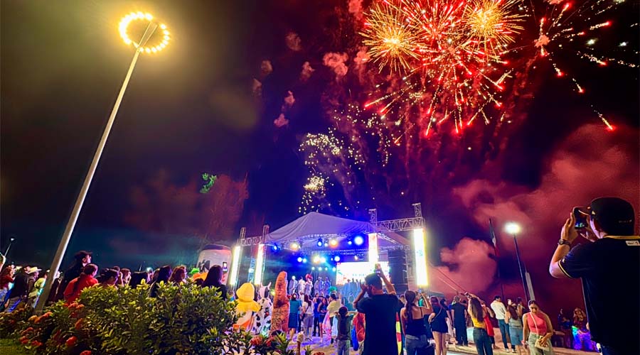 Fuegos artificiales en el Carnaval de Badiraguato 2026