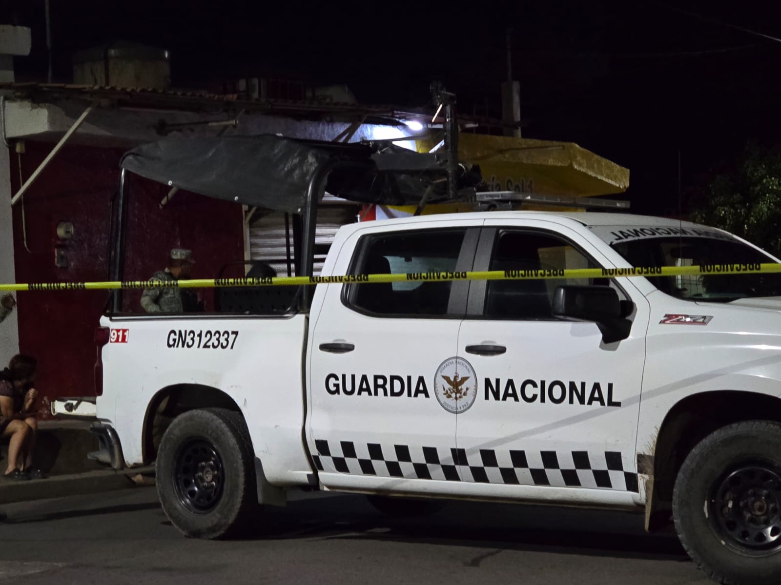 En una taquería: Ataque armado deja un hombre sin vida y mujer herida en la Lombardo, Culiacán