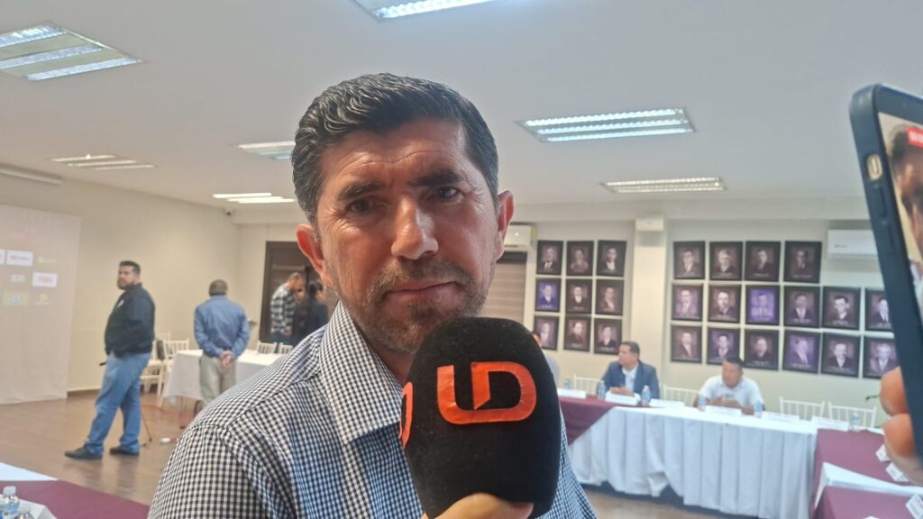 Presidente de la Junta Local de Sanidad Vegetal en el Valle de El Carrizo