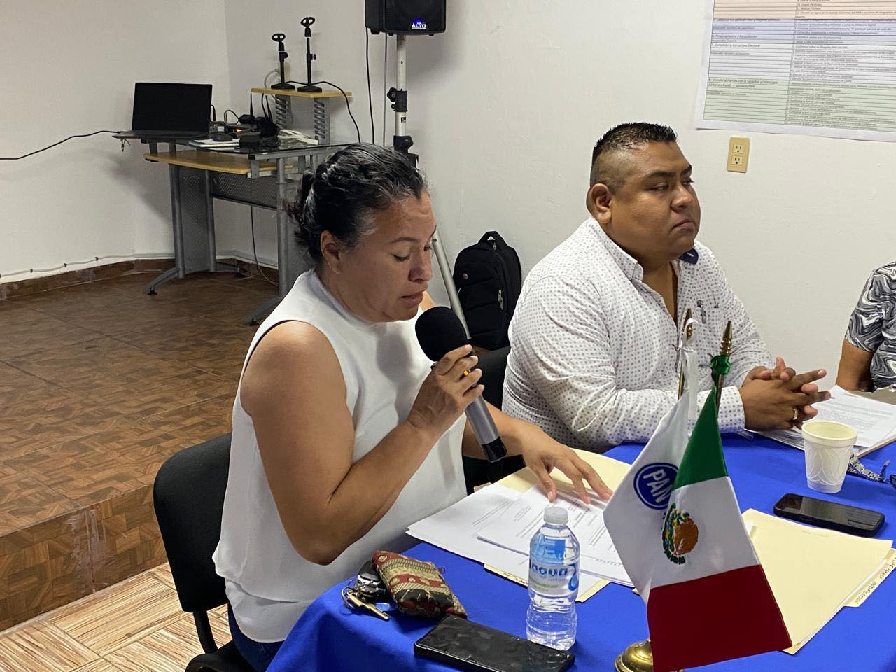 Luis Ángel Salinas asume el cargo de presidente interino del PAN en Mazatlán.