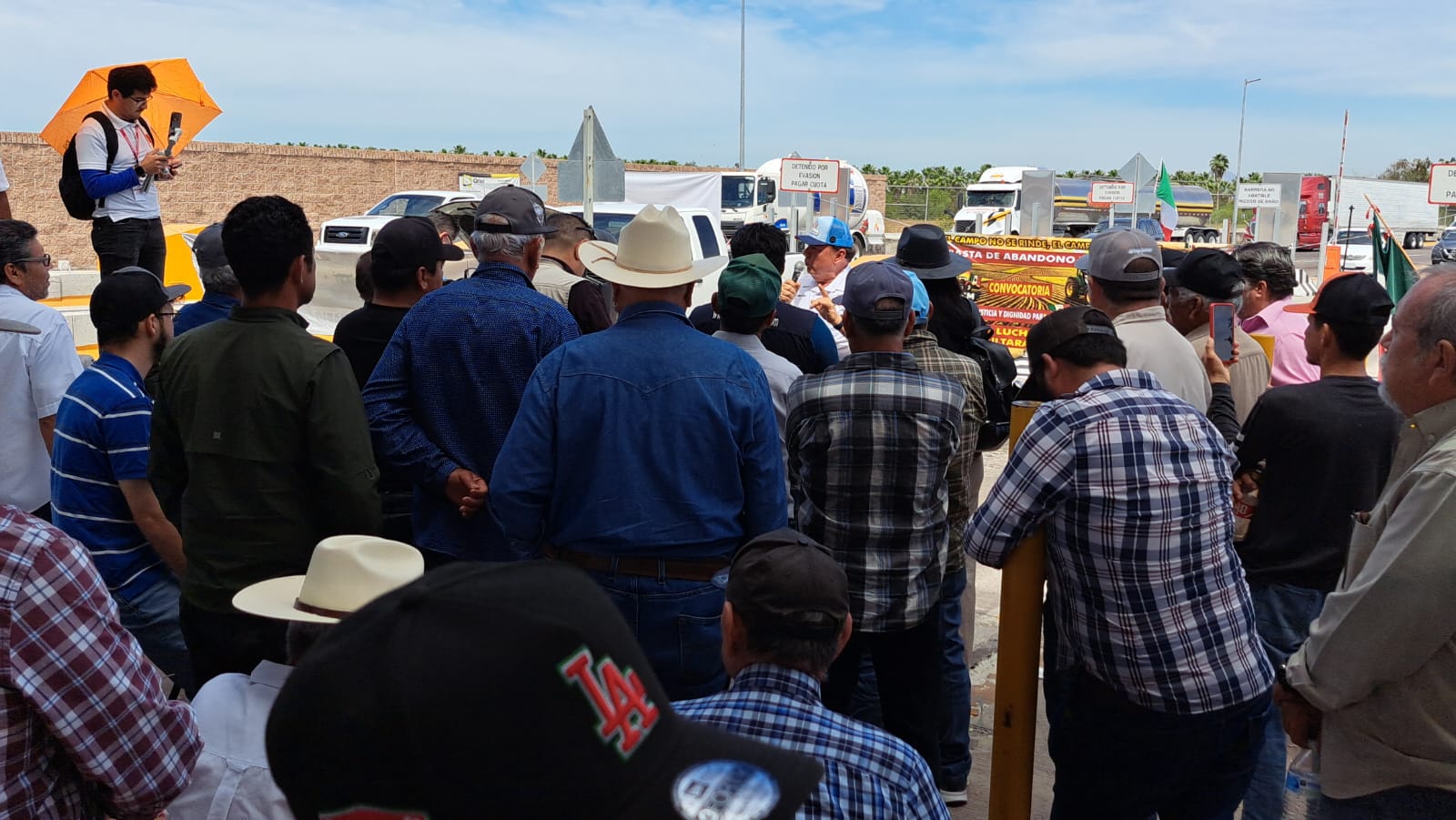 Maiceros de Sinaloa en carretera