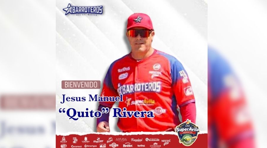 Jesús Manuel Rivera con la casaca de abarroteros