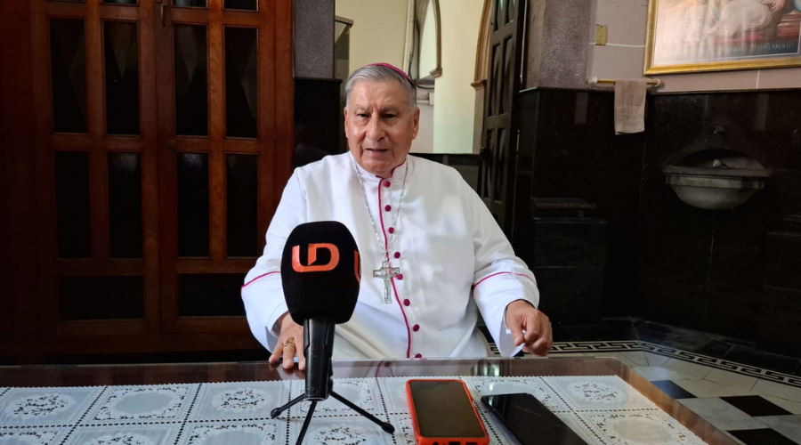 Mario Espinosa Contreras, obispo de la Diócesis de Mazatlán.