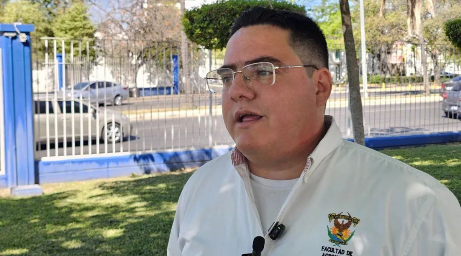 Miguel Armando López Beltrán, investigador de la UAS