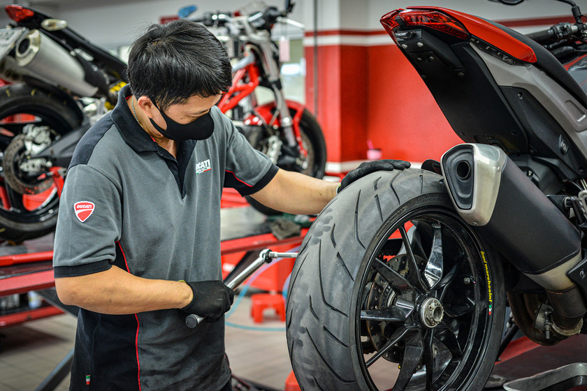 Motocicleta Ducati