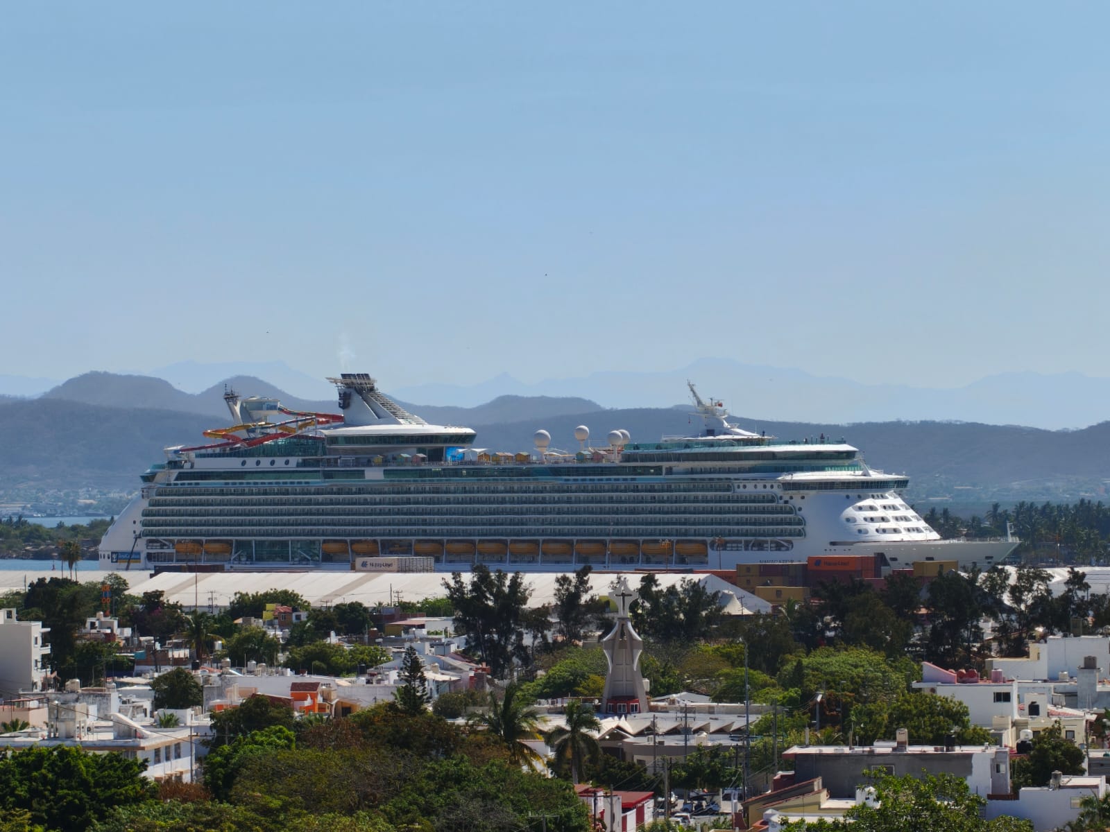Crucero Navigator Of The Seas en Mazatlán.