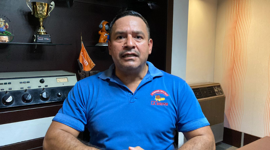 Eduardo Valadez Arredondo, dueño de Panadería La Mejor