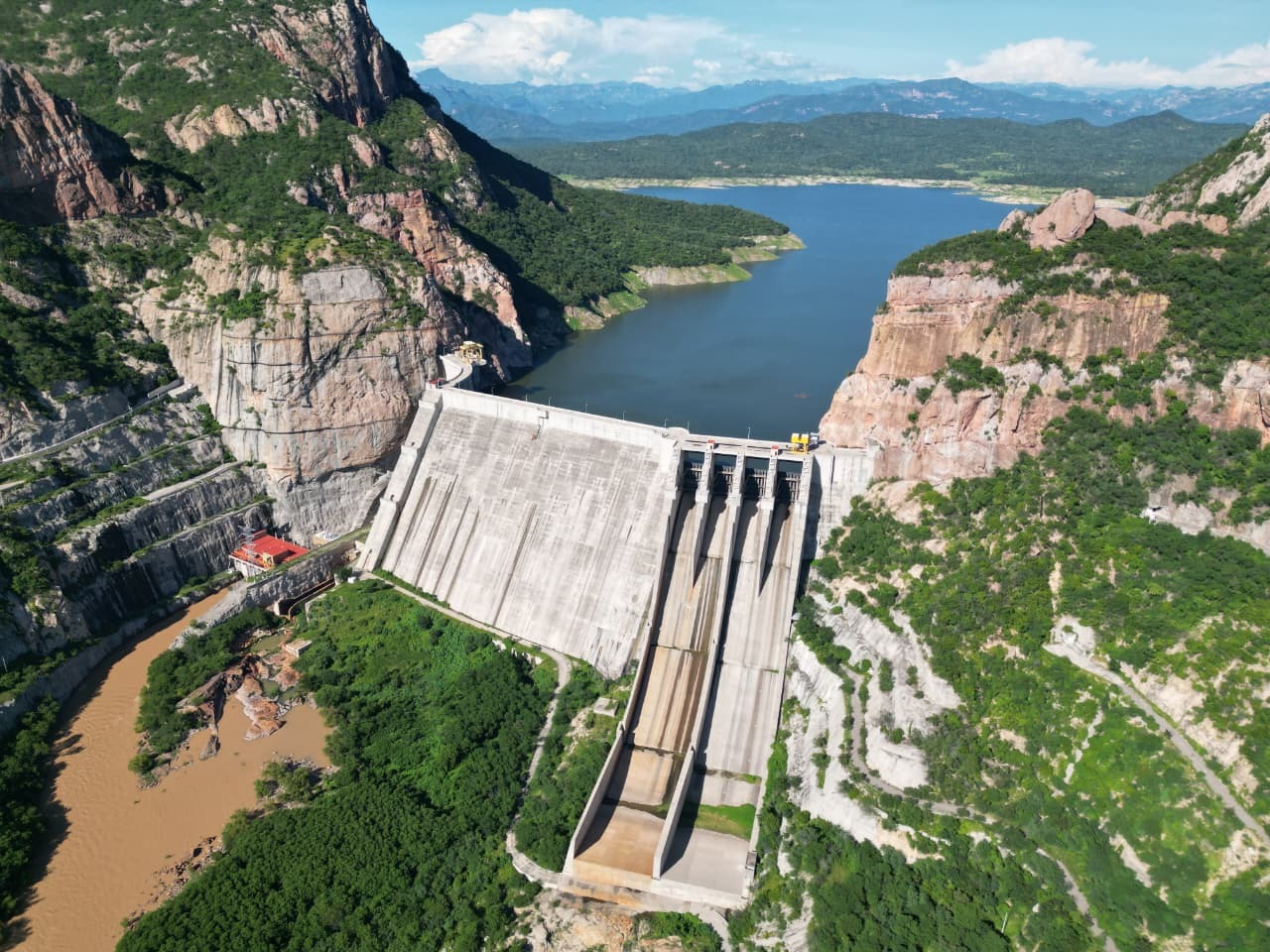 Vista aérea de una presa