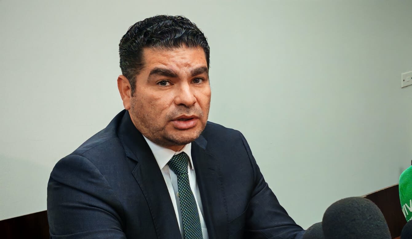 Diputado presidente de la Mesa Directiva del Congreso del Estado, Rodolfo Valenzuela Sánchez