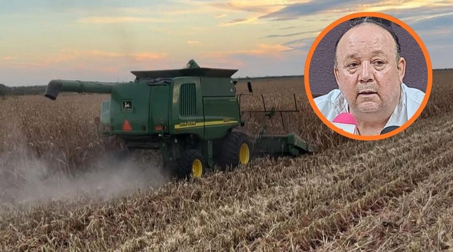 Máquina de rastrilla de maíz junto a un circulo con Miguel Ángel López Miranda
