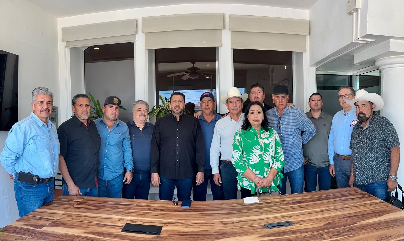 Productores se retiran de casetas de Sinaloa