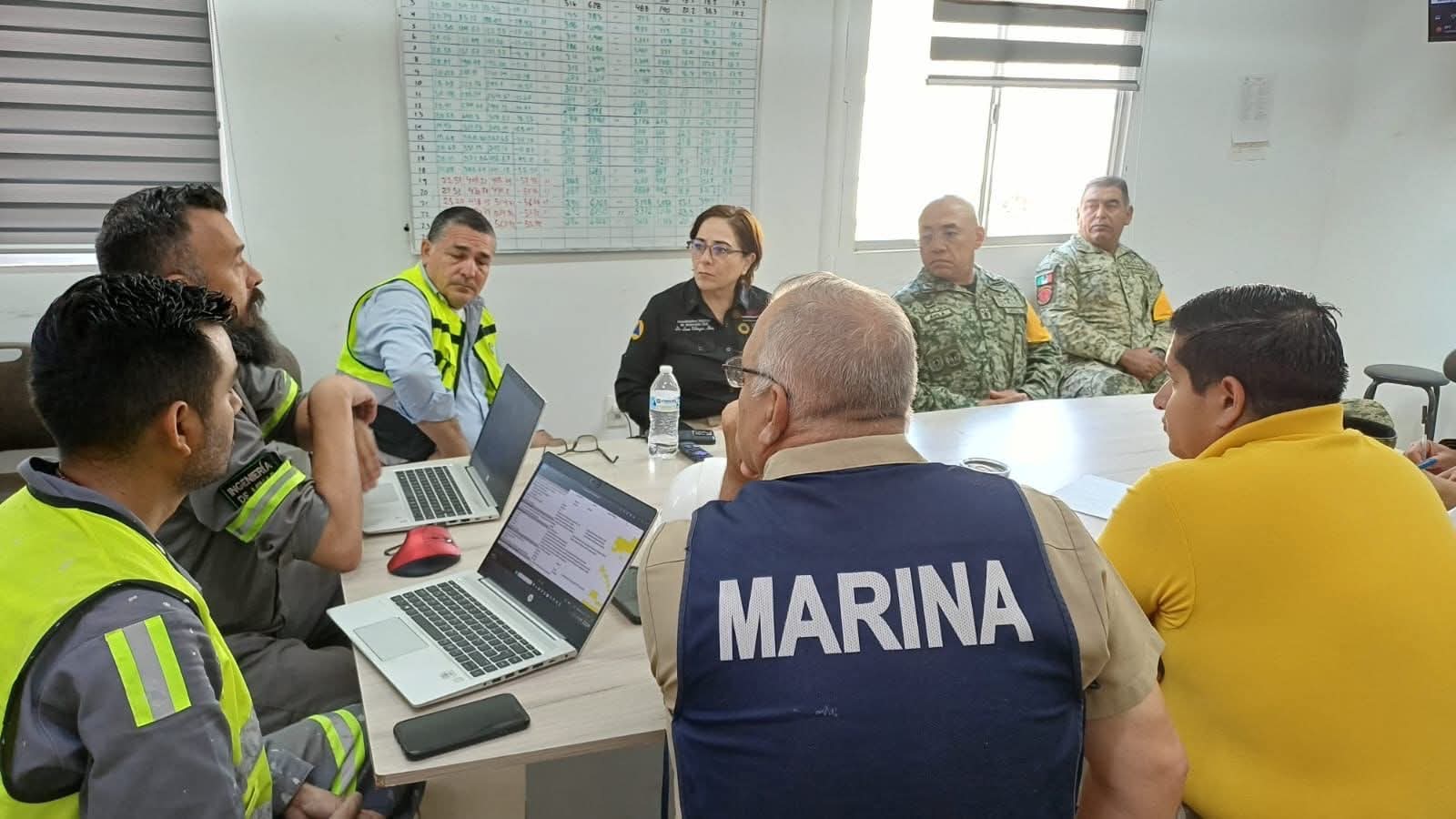 Reunión del Puesto de Mando Unificado.