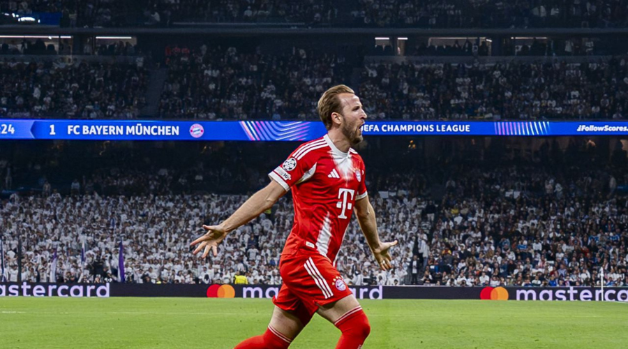 Jugador de Real Madrid celebra victoria ante Bayern de la Champions League
