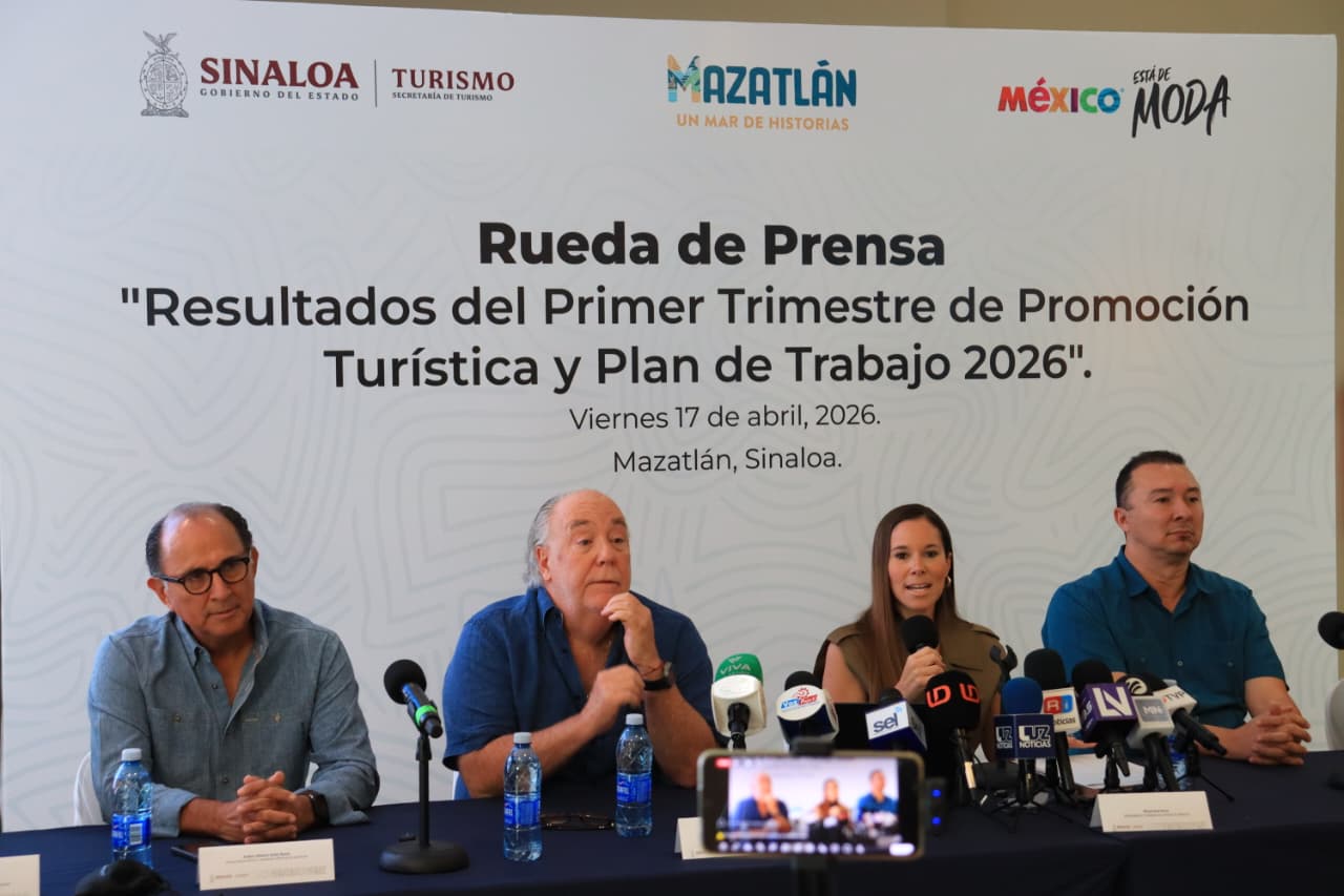 Conferencia de prensa de la Secretaría de Turismo.