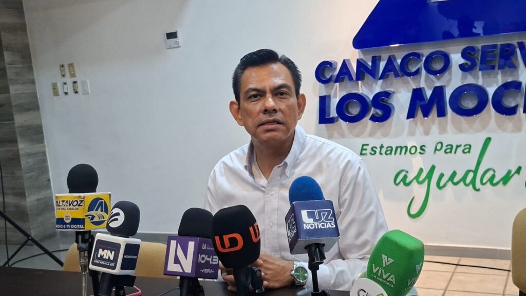 Simón Enrique Dorado Huitrón
